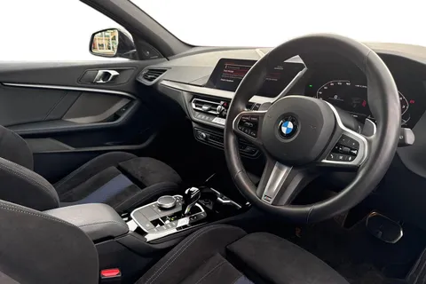 BC73PVX BMW 1 Series 2.0 M135i Auto xDrive Euro 6 (s/s) 5dr Thumbnail #15