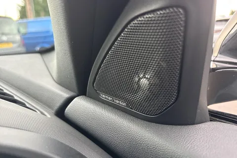 BC73PVX BMW 1 Series 2.0 M135i Auto xDrive Euro 6 (s/s) 5dr Thumbnail #38