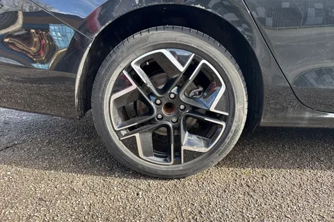  Volkswagen Passat 1.5 eTSI MHEV Elegance DSG Euro 6 (s/s) 5dr Thumbnail #11