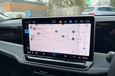  Volkswagen Passat 1.5 eTSI MHEV Elegance DSG Euro 6 (s/s) 5dr Thumbnail #16