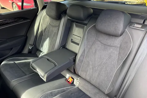  Volkswagen Passat 1.5 eTSI MHEV Elegance DSG Euro 6 (s/s) 5dr Thumbnail #18