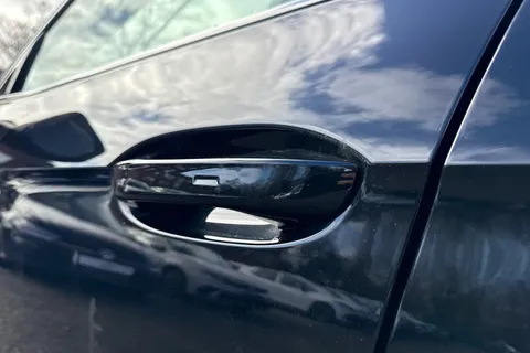  Volkswagen Passat 1.5 eTSI MHEV Elegance DSG Euro 6 (s/s) 5dr Thumbnail #27