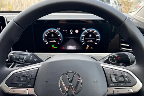  Volkswagen Passat 1.5 eTSI MHEV Elegance DSG Euro 6 (s/s) 5dr Thumbnail #34