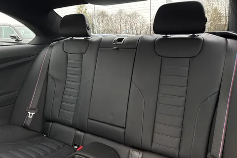 RV23YGO BMW 2 Series 3.0 M240i Auto xDrive Euro 6 (s/s) 2dr Thumbnail #20