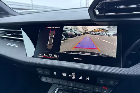 Audi A3 1.5 TFSI Black Edition Sportback Euro 6 (s/s) 5dr Thumbnail #32