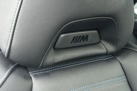 RV23YGO BMW 2 Series 3.0 M240i Auto xDrive Euro 6 (s/s) 2dr Thumbnail #36