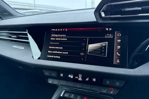 Audi A3 1.5 TFSI Black Edition Sportback Euro 6 (s/s) 5dr Thumbnail #48