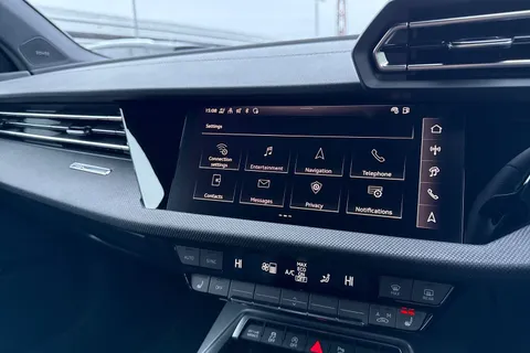 Audi A3 1.5 TFSI Black Edition Sportback Euro 6 (s/s) 5dr Thumbnail #51