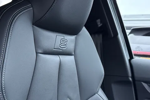 Audi A3 1.5 TFSI Black Edition Sportback Euro 6 (s/s) 5dr Thumbnail #56