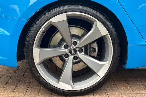 AJ69BDF Audi A5 Black Edition 45 TFSI quattro 245 PS S tronic Thumbnail #10