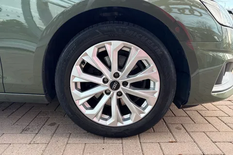 DE72LHZ Audi A4 Technik 35 TFSI  150 PS S tronic Thumbnail #10