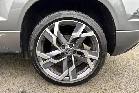 KP72OBB Škoda Karoq 2.0 TSI SportLine DSG 4WD Euro 6 (s/s) 5dr Thumbnail #13