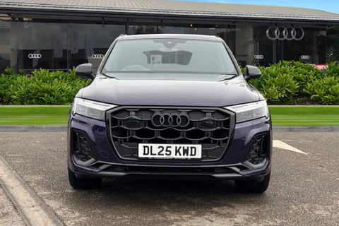 5 of 66 for Audi SQ7 SUV Black Edition TFSI 507 PS tiptronic