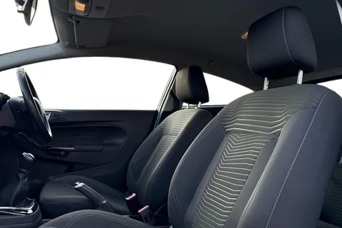 16 of 43 for Ford Fiesta 1.0T EcoBoost Zetec Euro 6 (s/s) 3dr