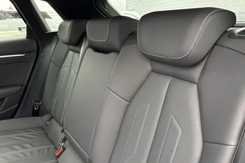 DX25USZ Audi A3 Black Edition 35 TFSI 150 PS S tronic Thumbnail #20