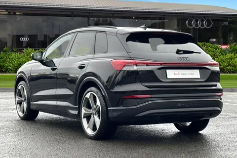 ML25WLD Audi Q4 e-tron Q4 Black Edition 45 e-tron 210,00 kW Thumbnail #3