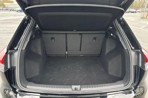 ML25WLD Audi Q4 e-tron Q4 Black Edition 45 e-tron 210,00 kW Thumbnail #8