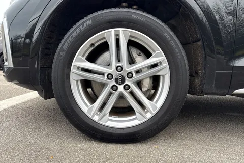 KY23PTX Audi Q5 S line 50 TFSI e quattro 299 PS S tronic Thumbnail #13