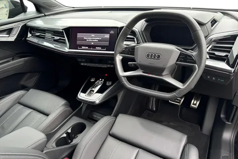 ML25WLD Audi Q4 e-tron Q4 Black Edition 45 e-tron 210,00 kW Thumbnail #15