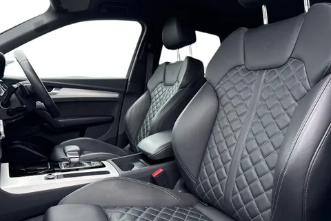 KY23PTX Audi Q5 S line 50 TFSI e quattro 299 PS S tronic Thumbnail #16
