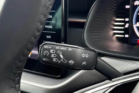 NJ23PWO Škoda Kamiq 1.0 TSI SE L Executive DSG Euro 6 (s/s) 5dr Thumbnail #40