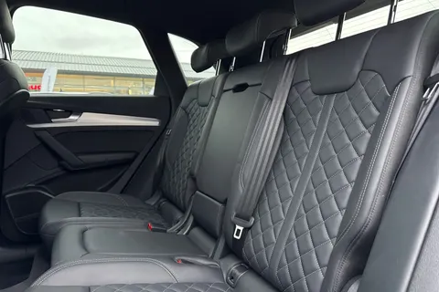 KY23PTX Audi Q5 S line 50 TFSI e quattro 299 PS S tronic Thumbnail #19
