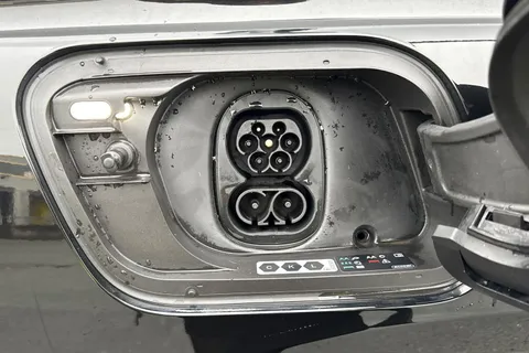 ML25WLD Audi Q4 e-tron Q4 Black Edition 45 e-tron 210,00 kW Thumbnail #26