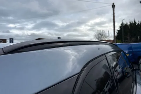 KP21FWF Land Rover Range Rover Velar 2.0 P250 R-Dynamic HSE Auto 4WD Euro 6 (s/s) 5dr Thumbnail #30