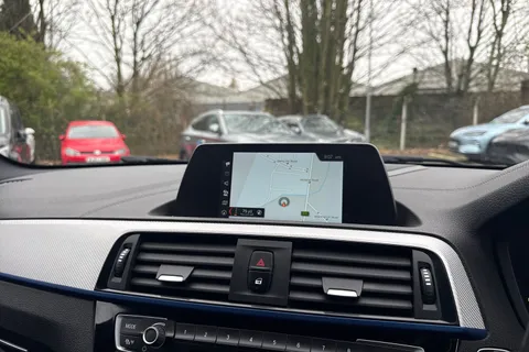 DV19JWJ BMW 1 Series 2.0 120i GPF M Sport Shadow Edition Auto Euro 6 (s/s) 5dr Thumbnail #13