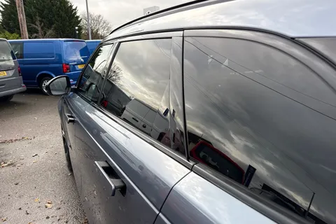 KP21FWF Land Rover Range Rover Velar 2.0 P250 R-Dynamic HSE Auto 4WD Euro 6 (s/s) 5dr Thumbnail #35