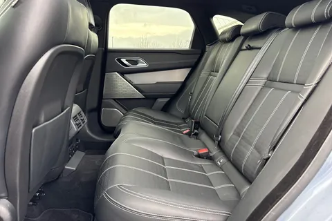 KP21FWF Land Rover Range Rover Velar 2.0 P250 R-Dynamic HSE Auto 4WD Euro 6 (s/s) 5dr Thumbnail #36