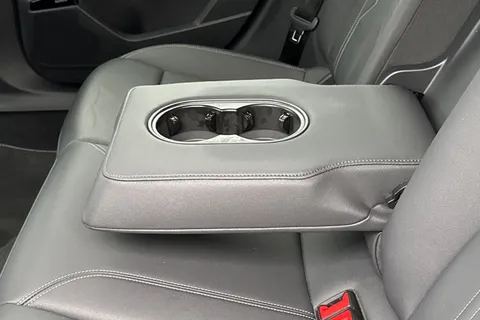 DX25USZ Audi A3 Black Edition 35 TFSI 150 PS S tronic Thumbnail #59