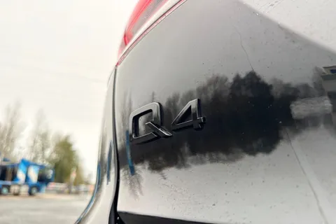 ML25WLD Audi Q4 e-tron Q4 Black Edition 45 e-tron 210,00 kW Thumbnail #38