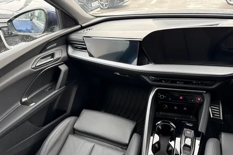 PL25ERX Audi Q5 2.0 TDI Launch Edition Sportback S Tronic quattro Euro 6 (s/s) 5dr Thumbnail #21