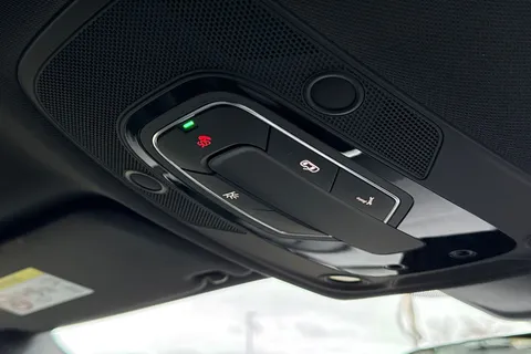 KY23PTX Audi Q5 S line 50 TFSI e quattro 299 PS S tronic Thumbnail #41