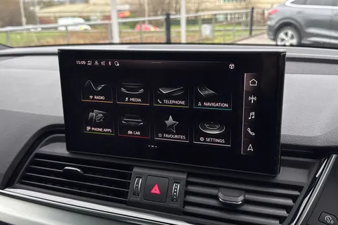 KY23PTX Audi Q5 S line 50 TFSI e quattro 299 PS S tronic Thumbnail #45