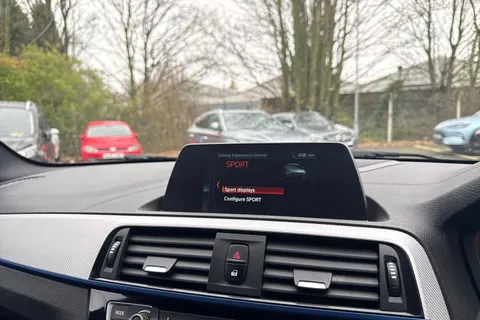 DV19JWJ BMW 1 Series 2.0 120i GPF M Sport Shadow Edition Auto Euro 6 (s/s) 5dr Thumbnail #32