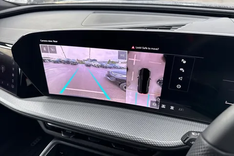 PL25ERX Audi Q5 2.0 TDI Launch Edition Sportback S Tronic quattro Euro 6 (s/s) 5dr Thumbnail #34