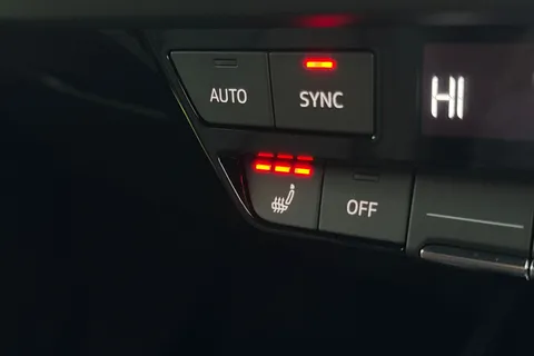 ML25WLD Audi Q4 e-tron Q4 Black Edition 45 e-tron 210,00 kW Thumbnail #51