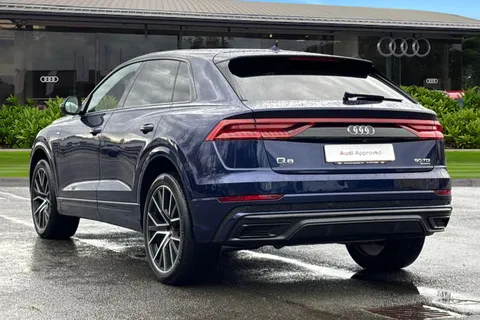 2 of 66 for Audi Q8 Black Edition 50 TDI quattro 286 PS tiptronic