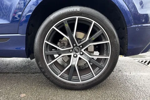 7 of 66 for Audi Q8 Black Edition 50 TDI quattro 286 PS tiptronic