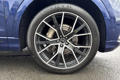 23 of 66 for Audi Q8 Black Edition 50 TDI quattro 286 PS tiptronic