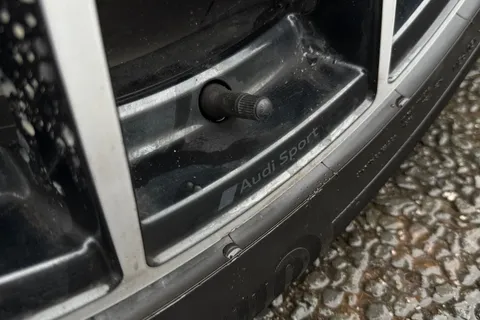 25 of 66 for Audi Q8 Black Edition 50 TDI quattro 286 PS tiptronic