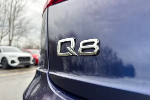 28 of 66 for Audi Q8 Black Edition 50 TDI quattro 286 PS tiptronic