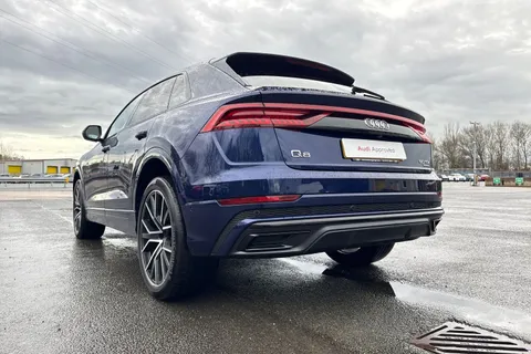 31 of 66 for Audi Q8 Black Edition 50 TDI quattro 286 PS tiptronic