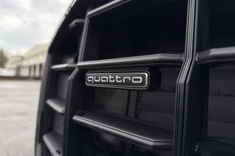 35 of 66 for Audi Q8 Black Edition 50 TDI quattro 286 PS tiptronic