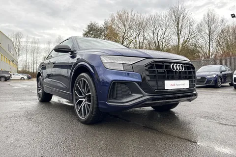 36 of 66 for Audi Q8 Black Edition 50 TDI quattro 286 PS tiptronic