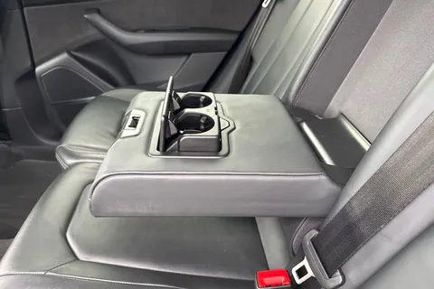 40 of 66 for Audi Q8 Black Edition 50 TDI quattro 286 PS tiptronic