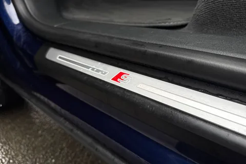 43 of 66 for Audi Q8 Black Edition 50 TDI quattro 286 PS tiptronic