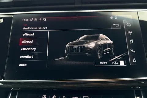 58 of 66 for Audi Q8 Black Edition 50 TDI quattro 286 PS tiptronic